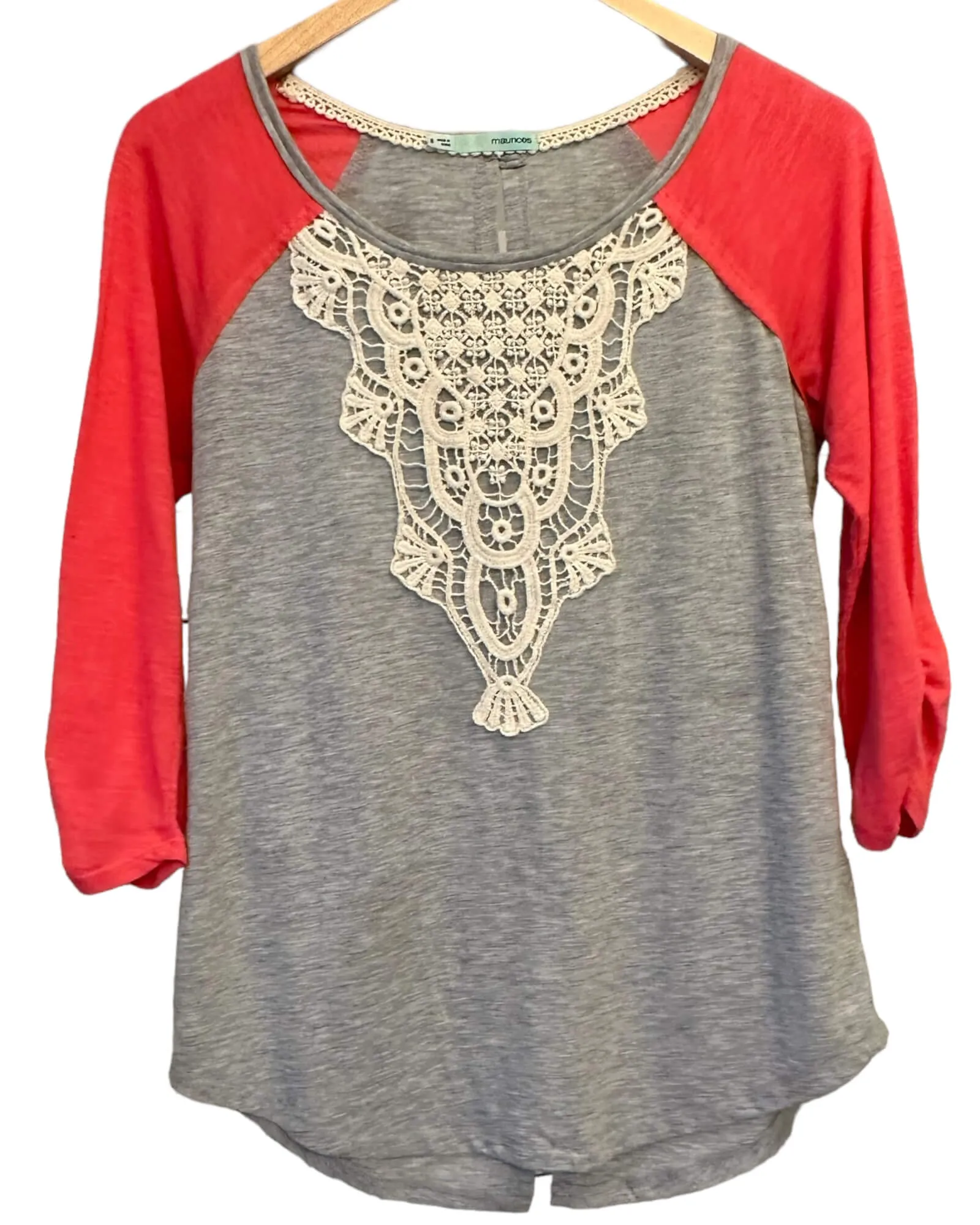 Light Spring Crochet Lace Button Back Raglan Tee