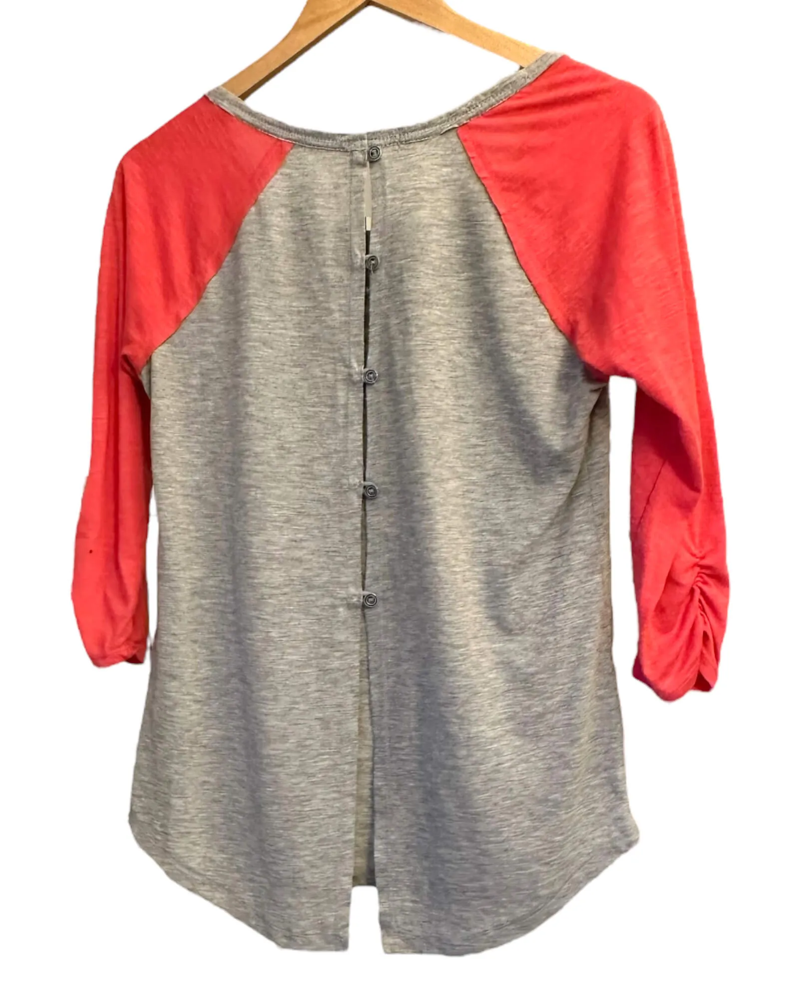 Light Spring Crochet Lace Button Back Raglan Tee